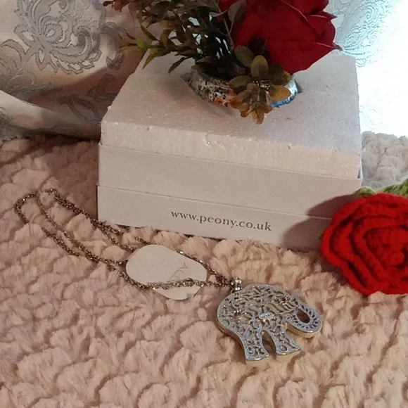 NWT "Aldo" elephant pin/pendant - Picture 3 of 5